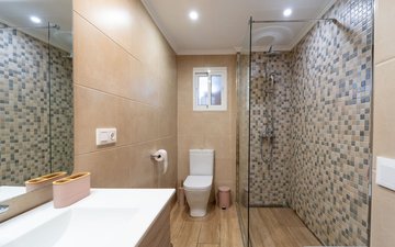 Property slide 18