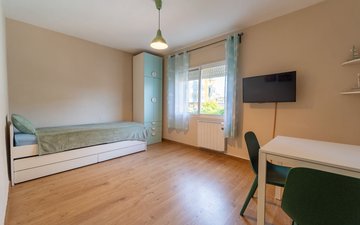 Property slide 20