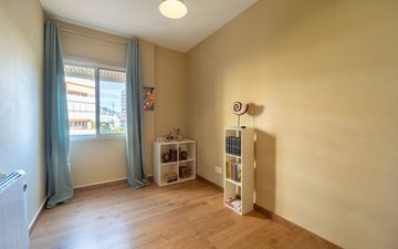 Property slide 25