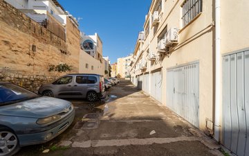 Property slide 30