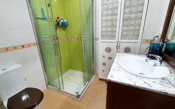 Property slide 10
