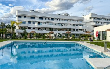 Property slide 32