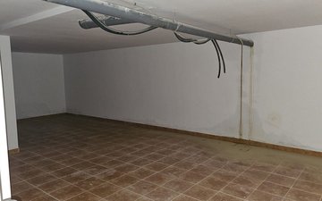 Property slide 28