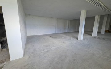 Property slide 14