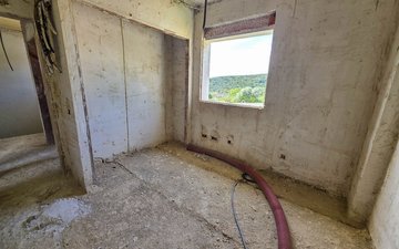 Property slide 20