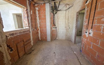 Property slide 21