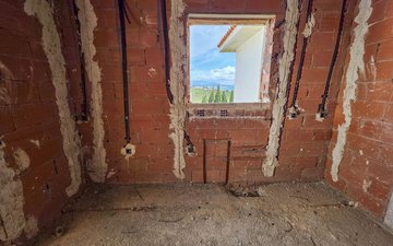 Property slide 22