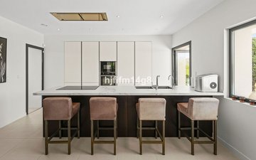 Property slide 10