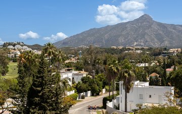 Property slide 24