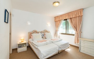 Property slide 9