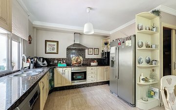 Property slide 10