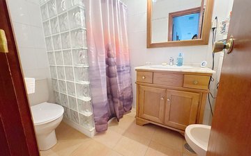 Property slide 20