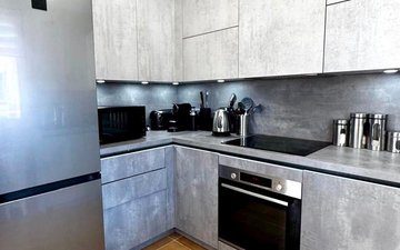Property slide 8