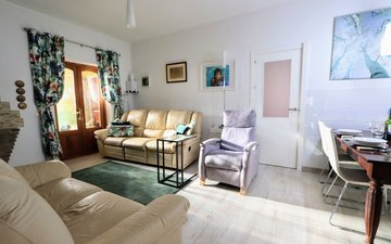 Property slide 22