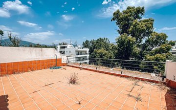 Property slide 4