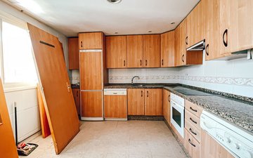 Property slide 7