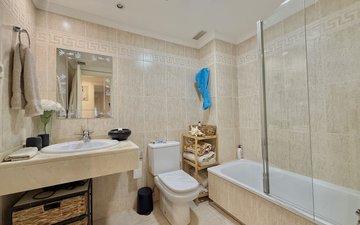 Property slide 19