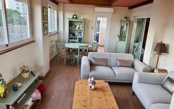 Property slide 10