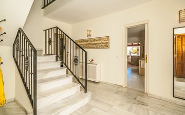 Property slide 17