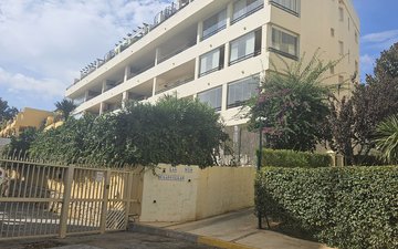 Property slide 19