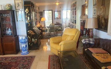 Property slide 19