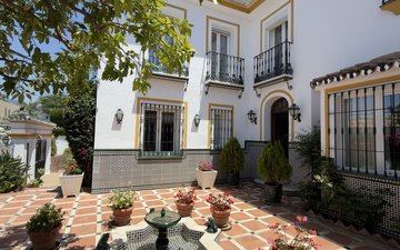 Property slide 14