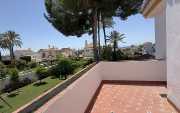 Property slide 36
