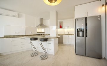 Property slide 21