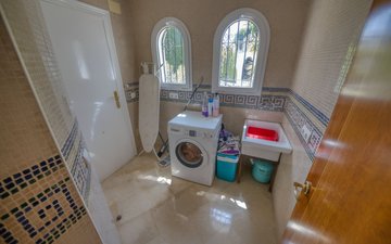 Property slide 21