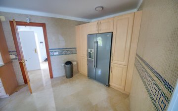 Property slide 31
