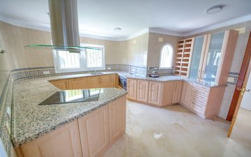 Property slide 33