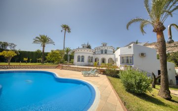 Property slide 35