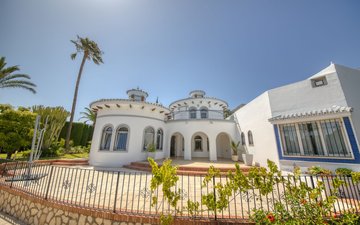 Property slide 36