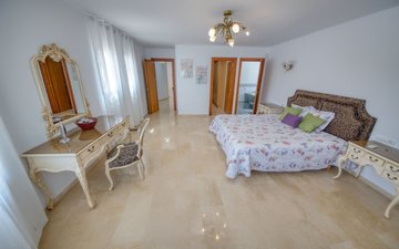 Property slide 45