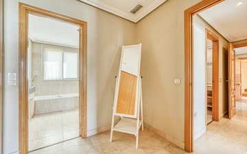 Property slide 20