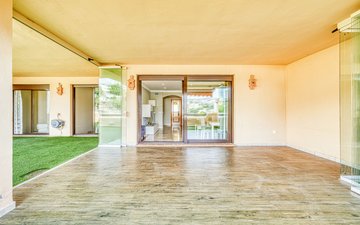 Property slide 36