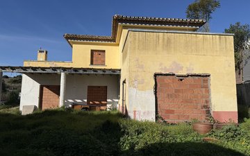 Property slide 10