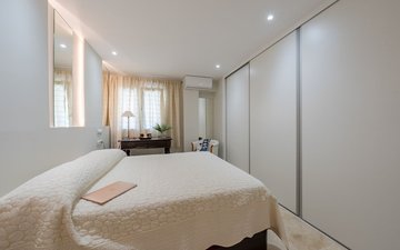 Property slide 7