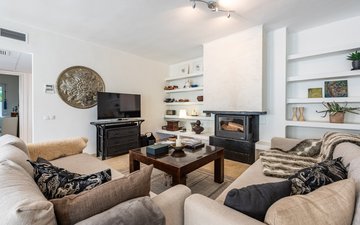 Property slide 20