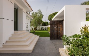 Property slide 10