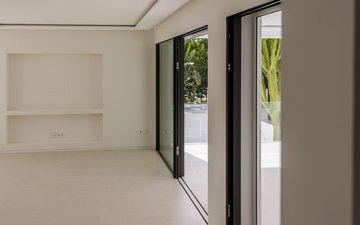 Property slide 18