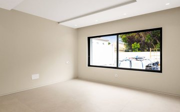Property slide 24