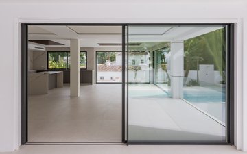 Property slide 38