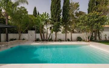 Property slide 50