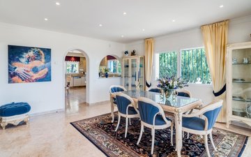 Property slide 15