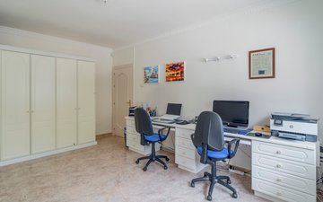 Property slide 39