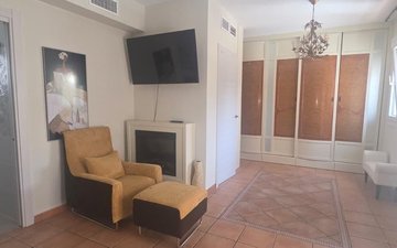 Property slide 20