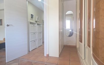 Property slide 21