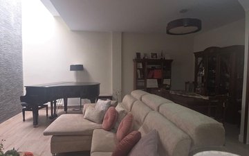Property slide 38