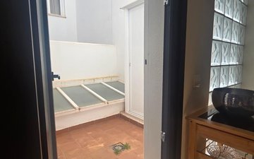 Property slide 39